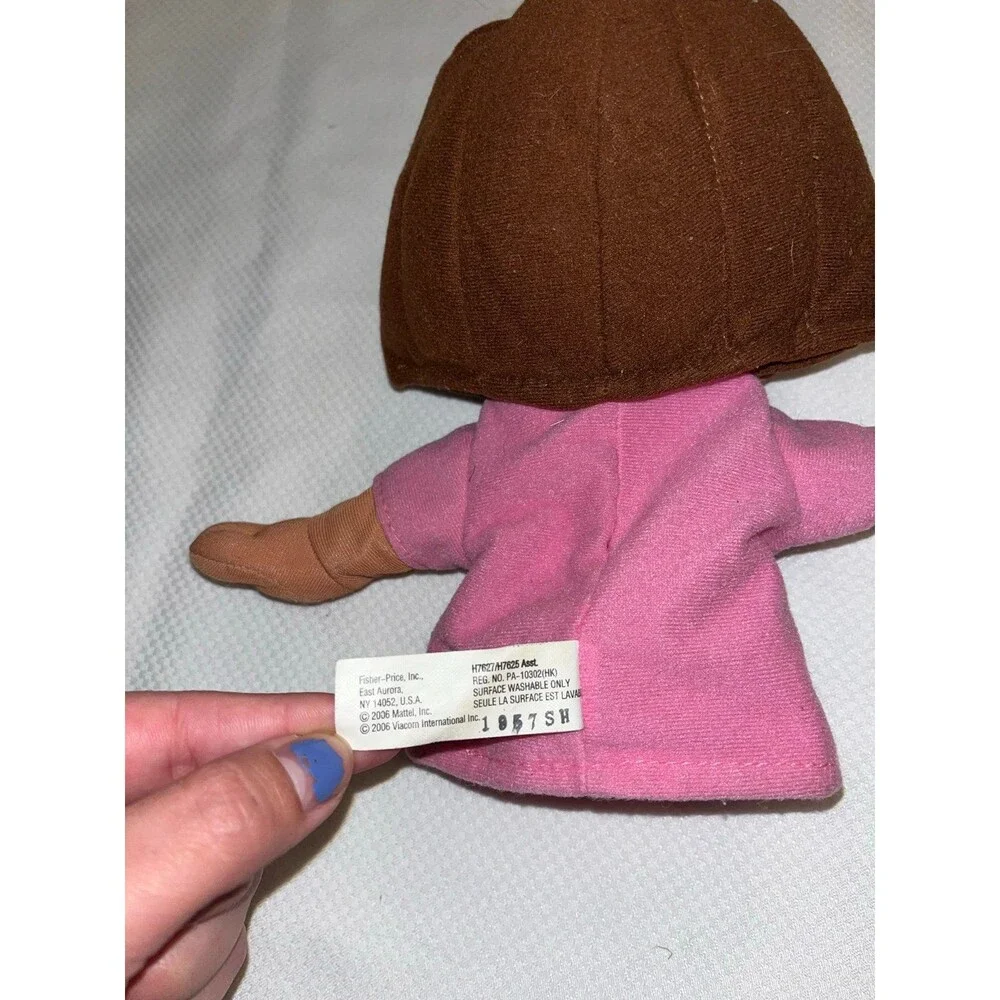 Fisher-Price 2005 Nickelodeon Dora the Explorer Hand Puppet